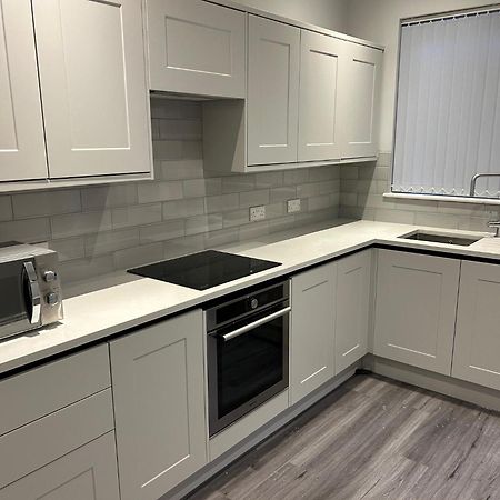 Beachfront Apartment 3 Bedrooms Sleeps 7 - Gateway To The Lake District - Newly Refurbished Morecambe Εξωτερικό φωτογραφία